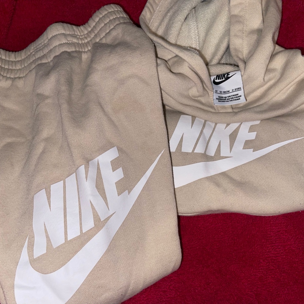 Nike set